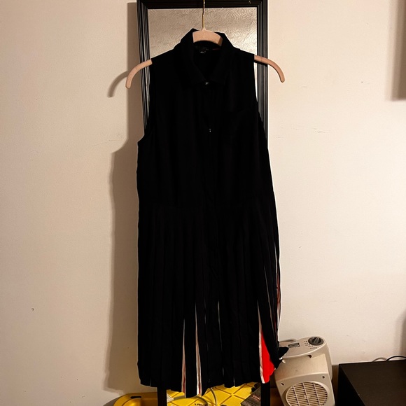 Tommy Hilfiger lightweight summer dress with collar. Navy,red and white stripes. - Picture 3 of 3